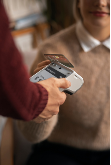 scanning bank card