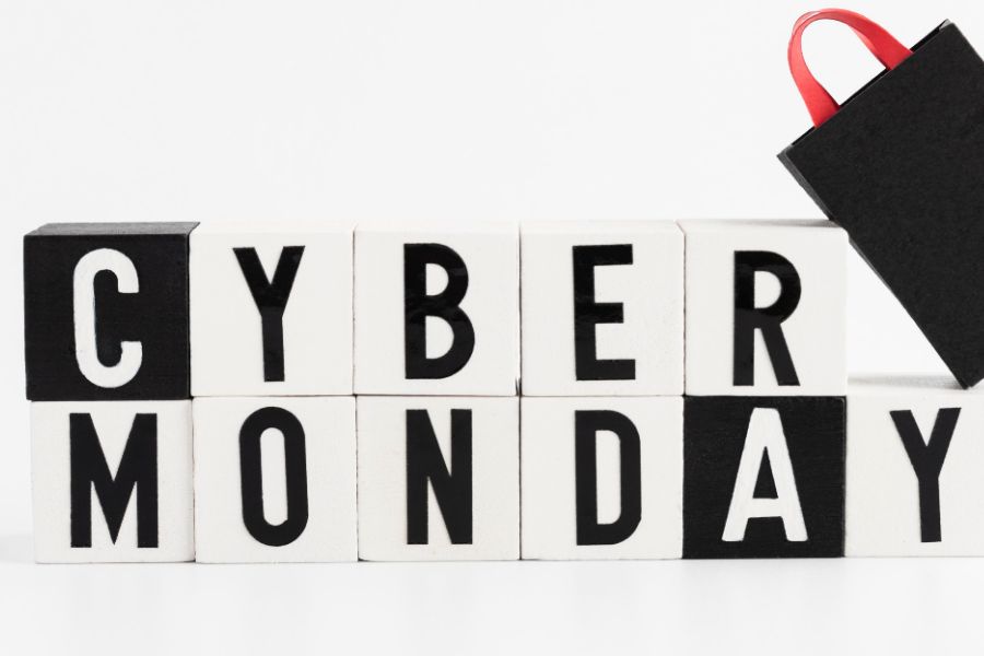 6 Cyber Monday Tips For Small Business