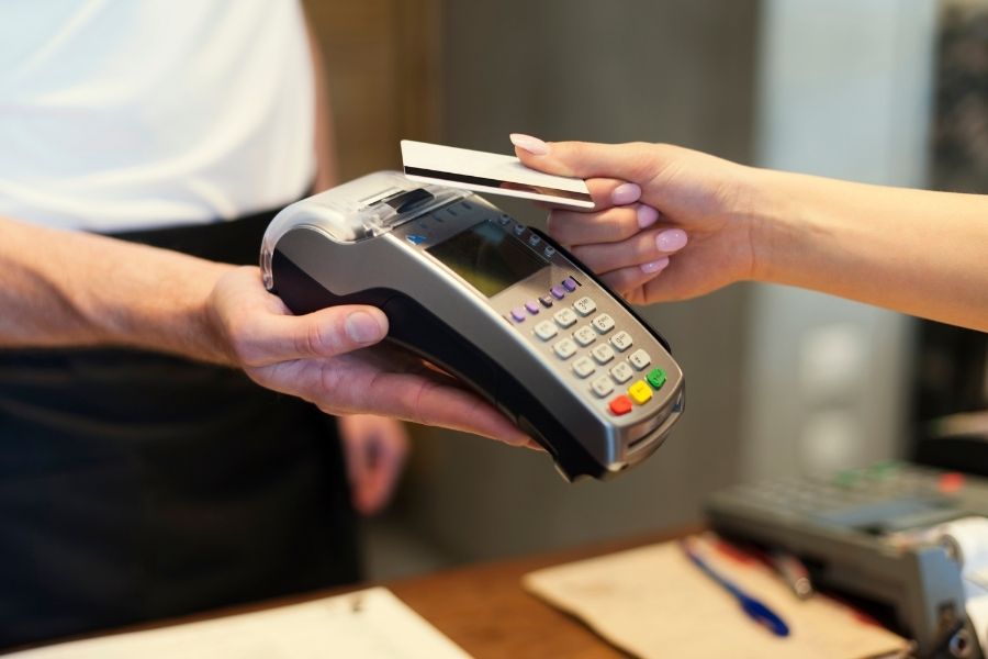ConnectPOS vs. ePOS Now: Features, Pricing, and Performance